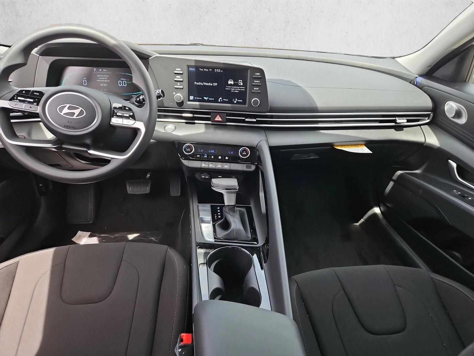 Thumbnail: 2026 Hyundai Elantra - 3