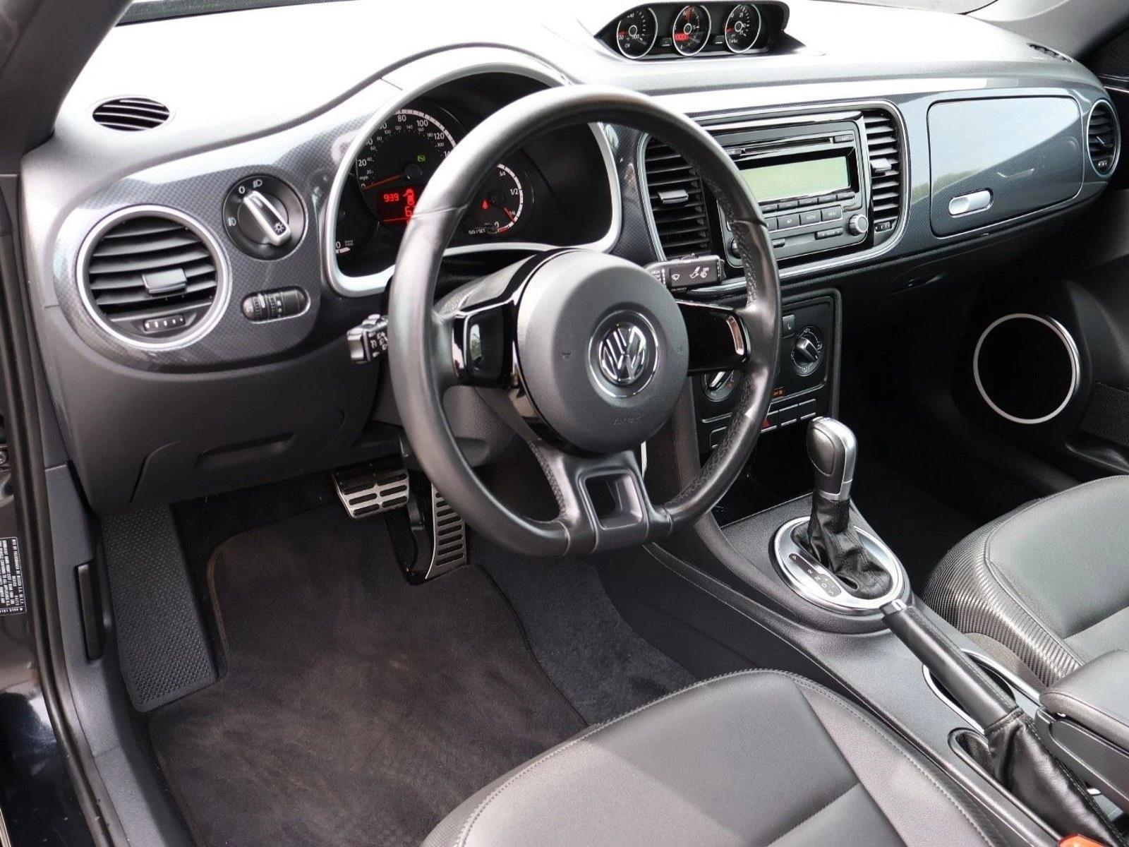 Thumbnail: 2013 Volkswagen Beetle - 4