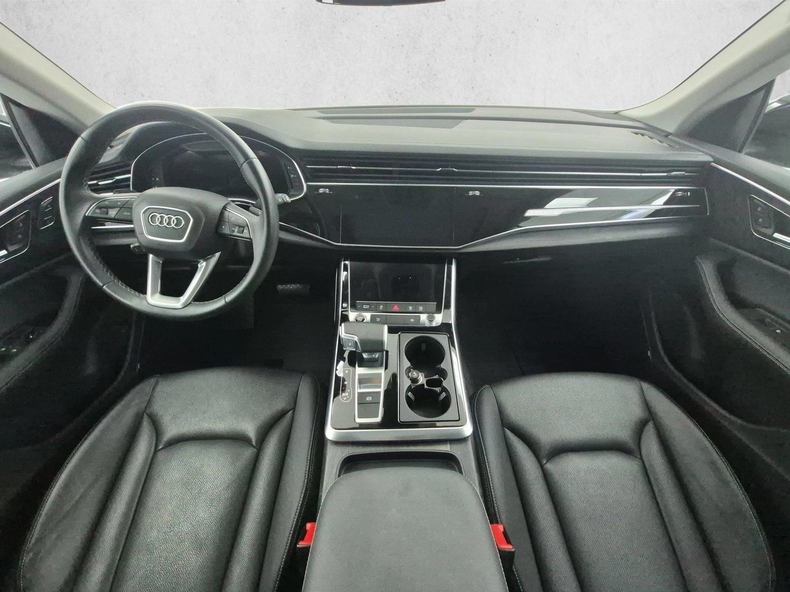 Thumbnail: 2023 Audi Q8 - 4