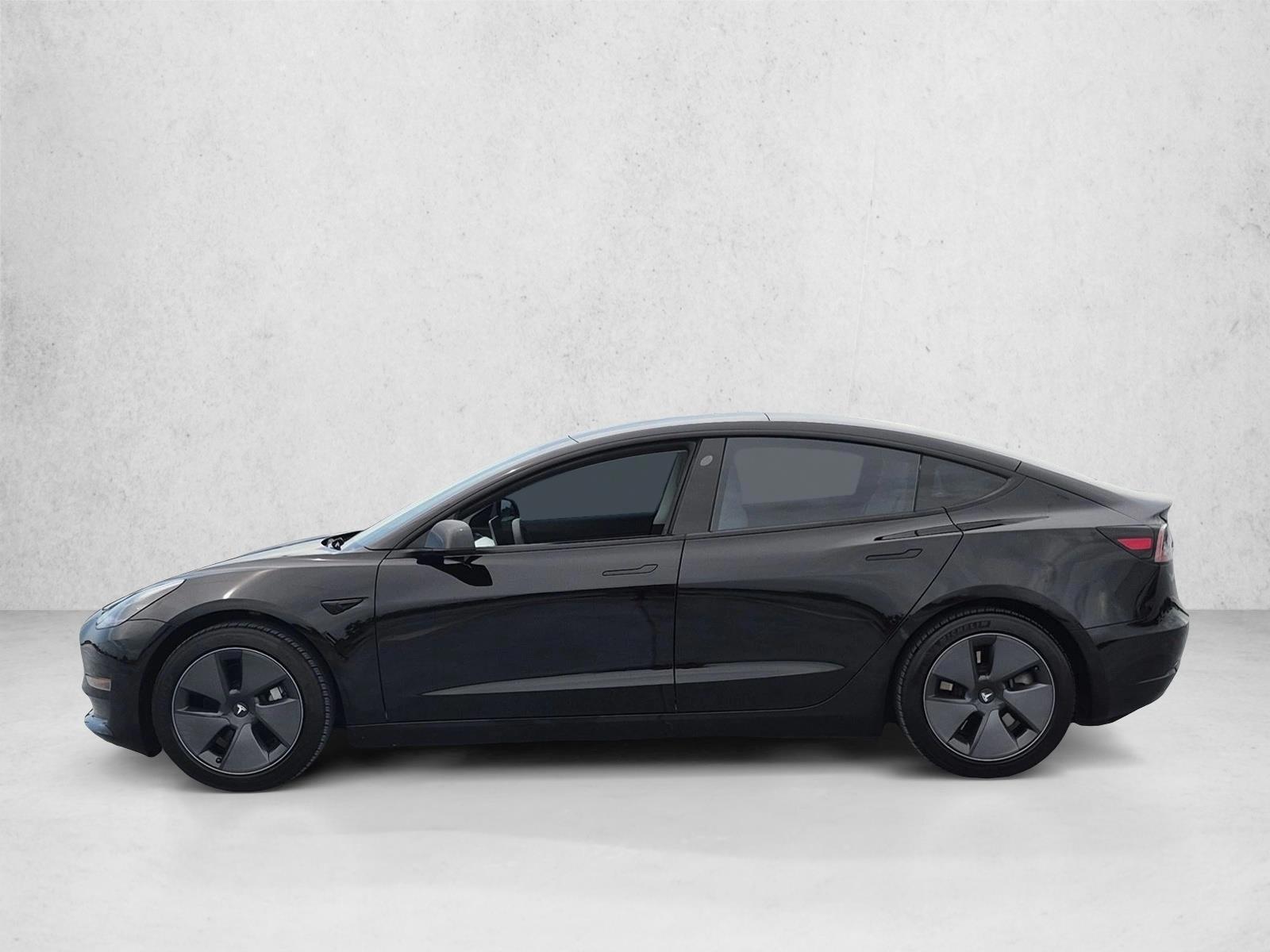 Thumbnail: 2021 Tesla Model 3 - 2