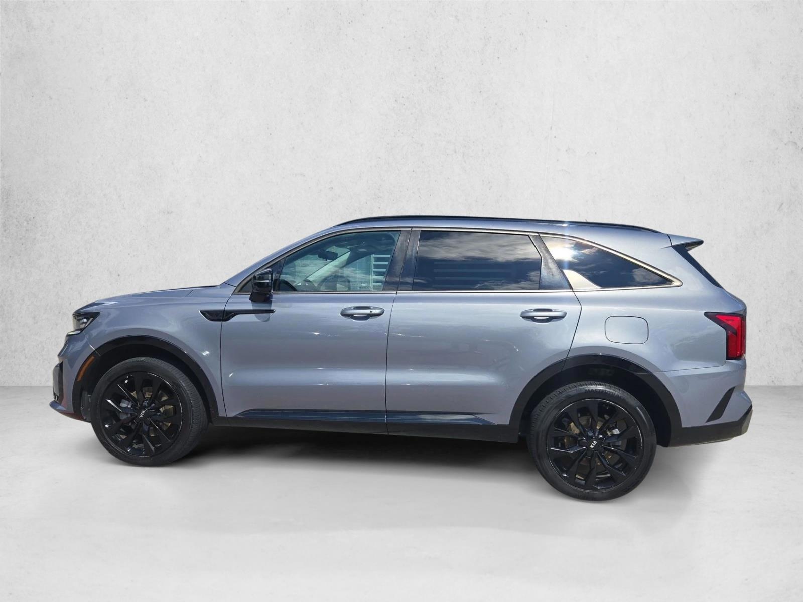 Thumbnail: 2021 Kia Sorento - 2