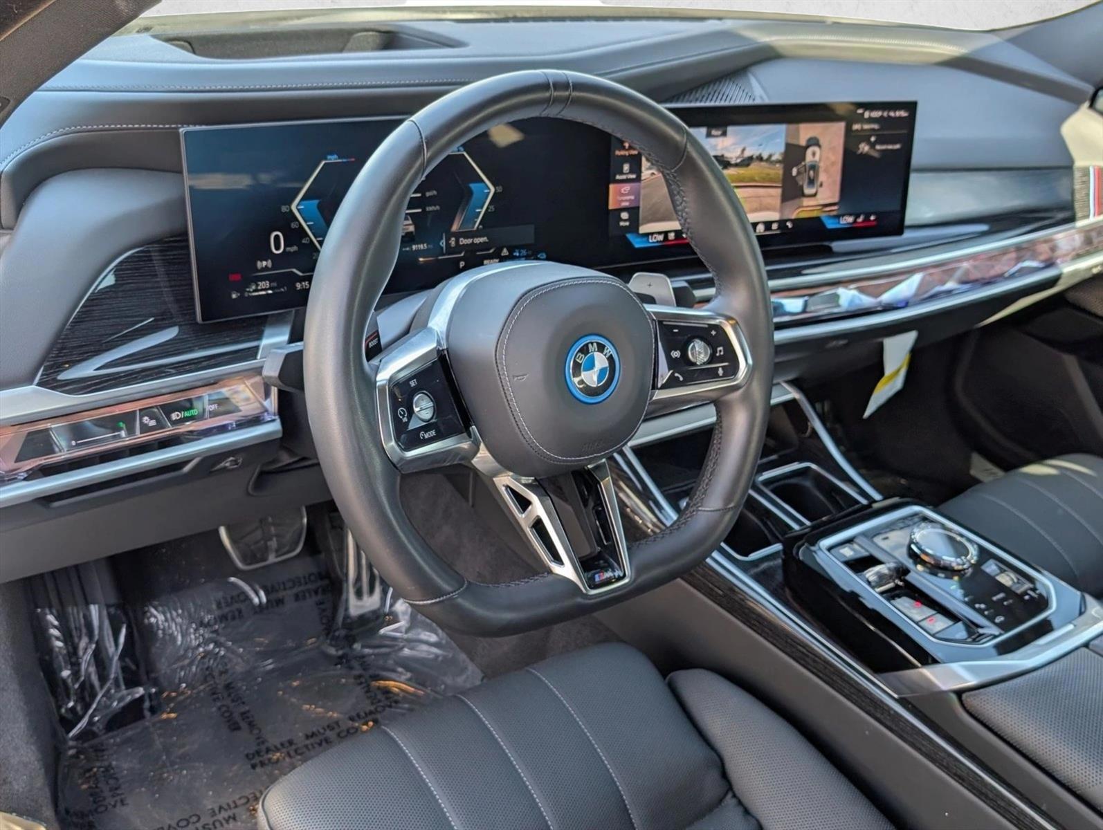 Thumbnail: 2026 BMW 7 Series - 3