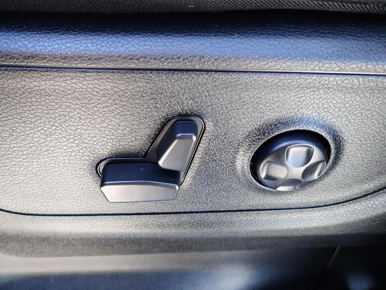 Thumbnail: 2021 RAM 1500 - 3