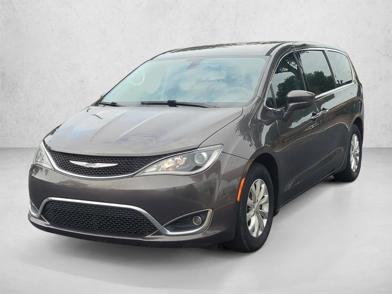 2018 Chrysler Pacifica Touring Plus -
                  Lithia Springs, GA