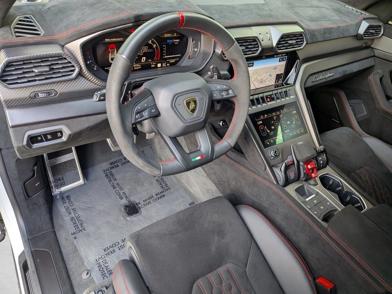 2023 Lamborghini Urus
