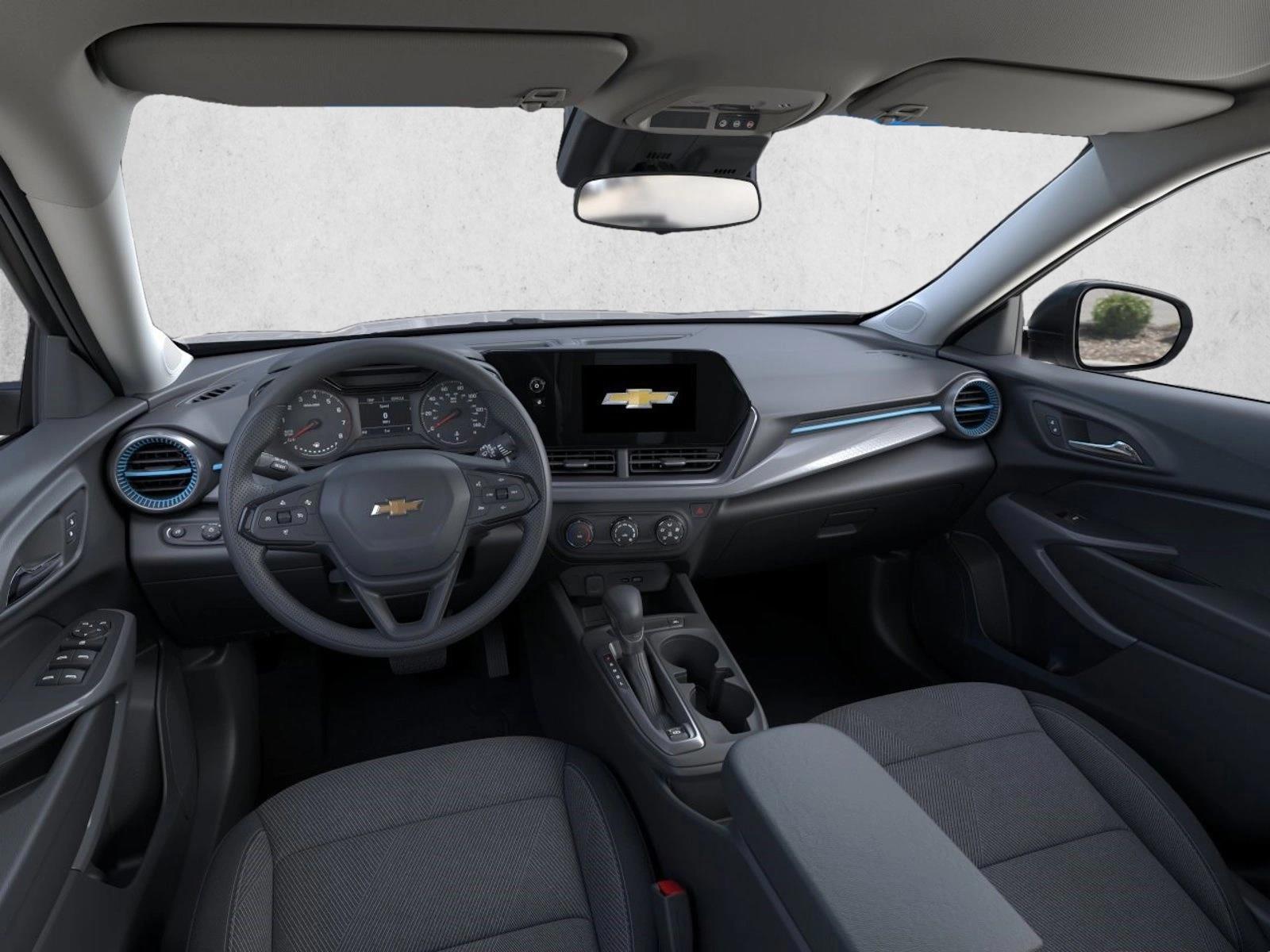 Thumbnail: 2026 Chevrolet Trax - 4