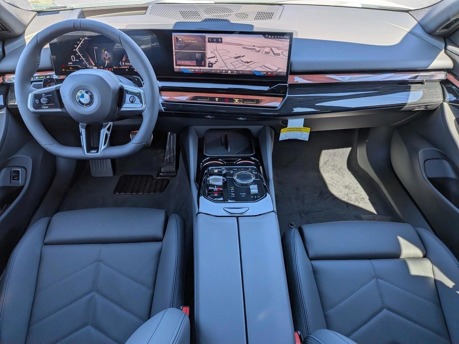 Thumbnail: 2027 BMW 5 Series - 4