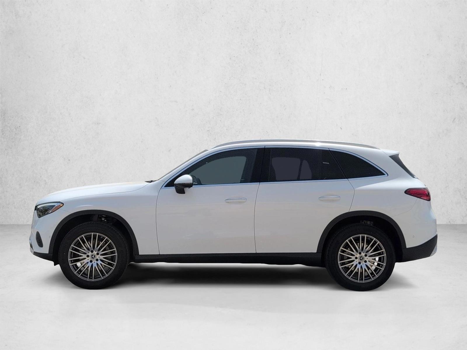 Thumbnail: 2026 Mercedes-Benz GLC - 2