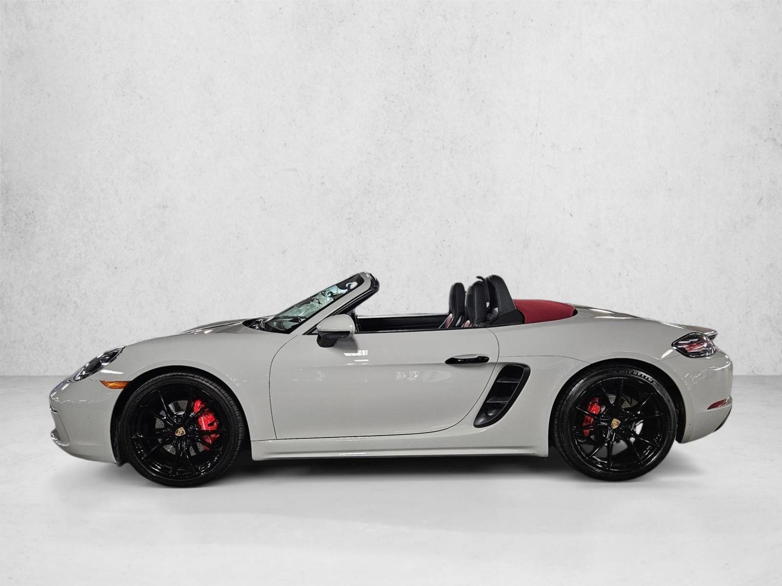 Thumbnail: 2023 Porsche 718 Boxster - 2