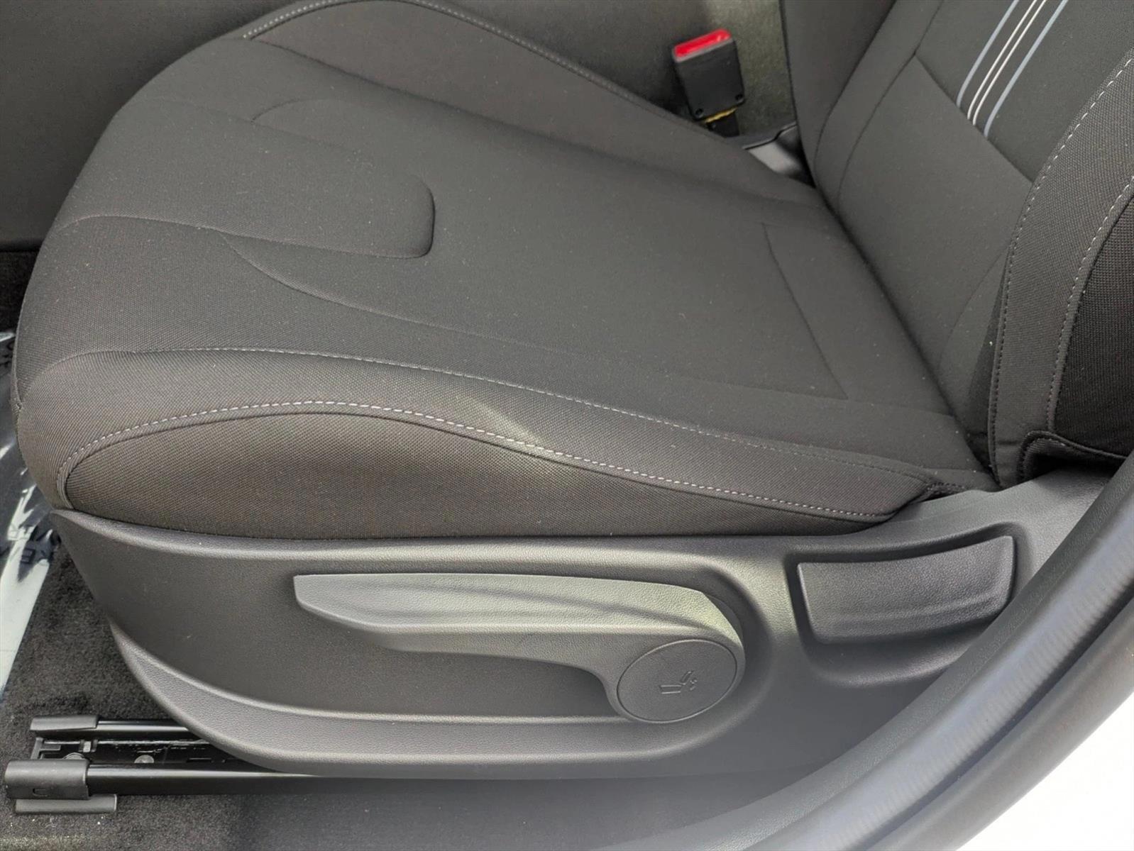 Thumbnail: 2026 Hyundai Elantra - 5