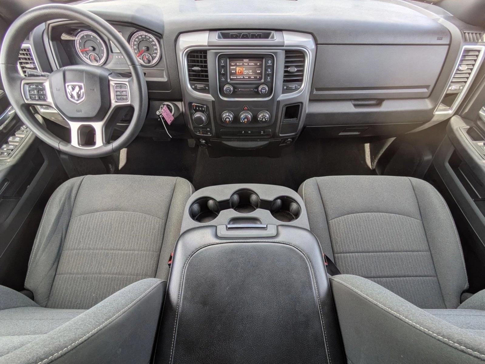 Thumbnail: 2024 RAM 1500 Classic - 3