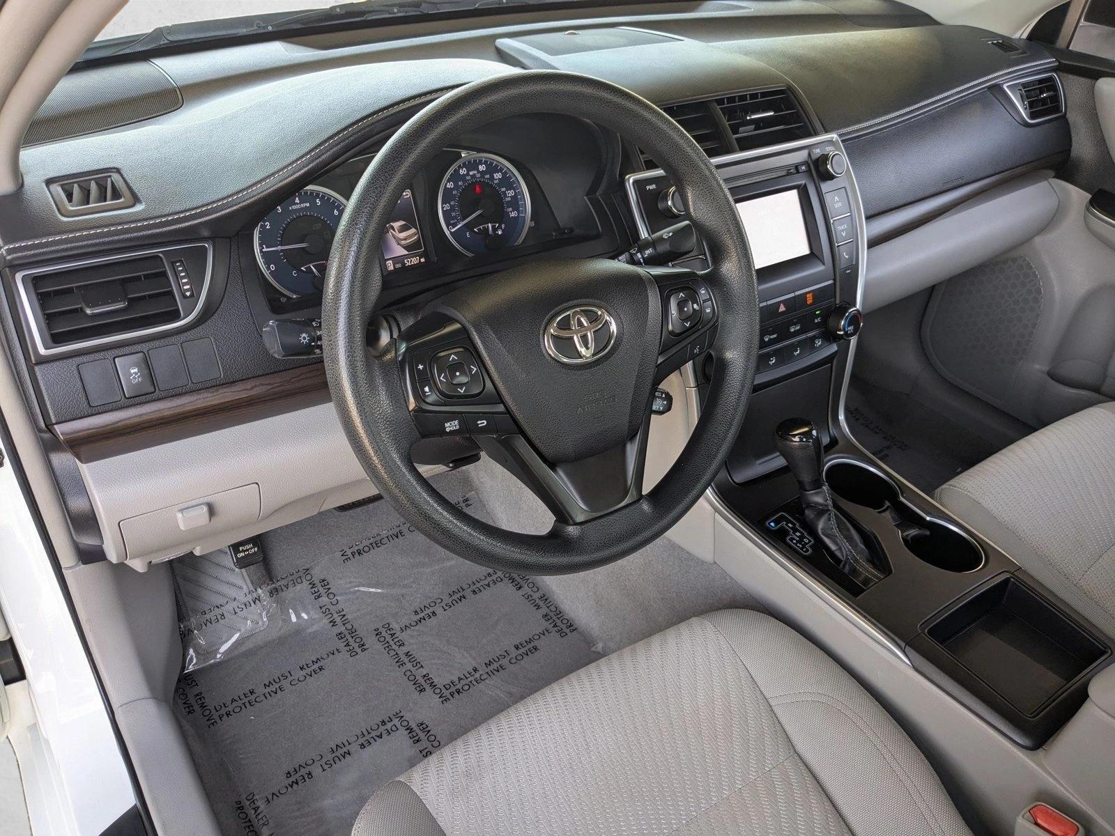 Thumbnail: 2016 Toyota Camry - 3