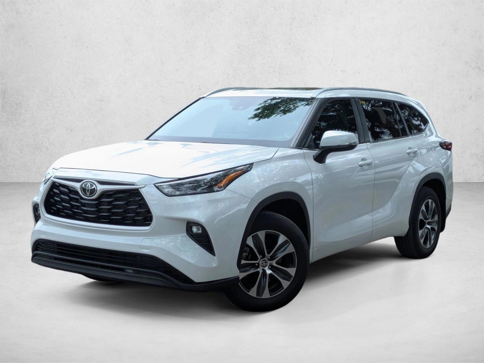 Thumbnail: 2024 Toyota Highlander - 1