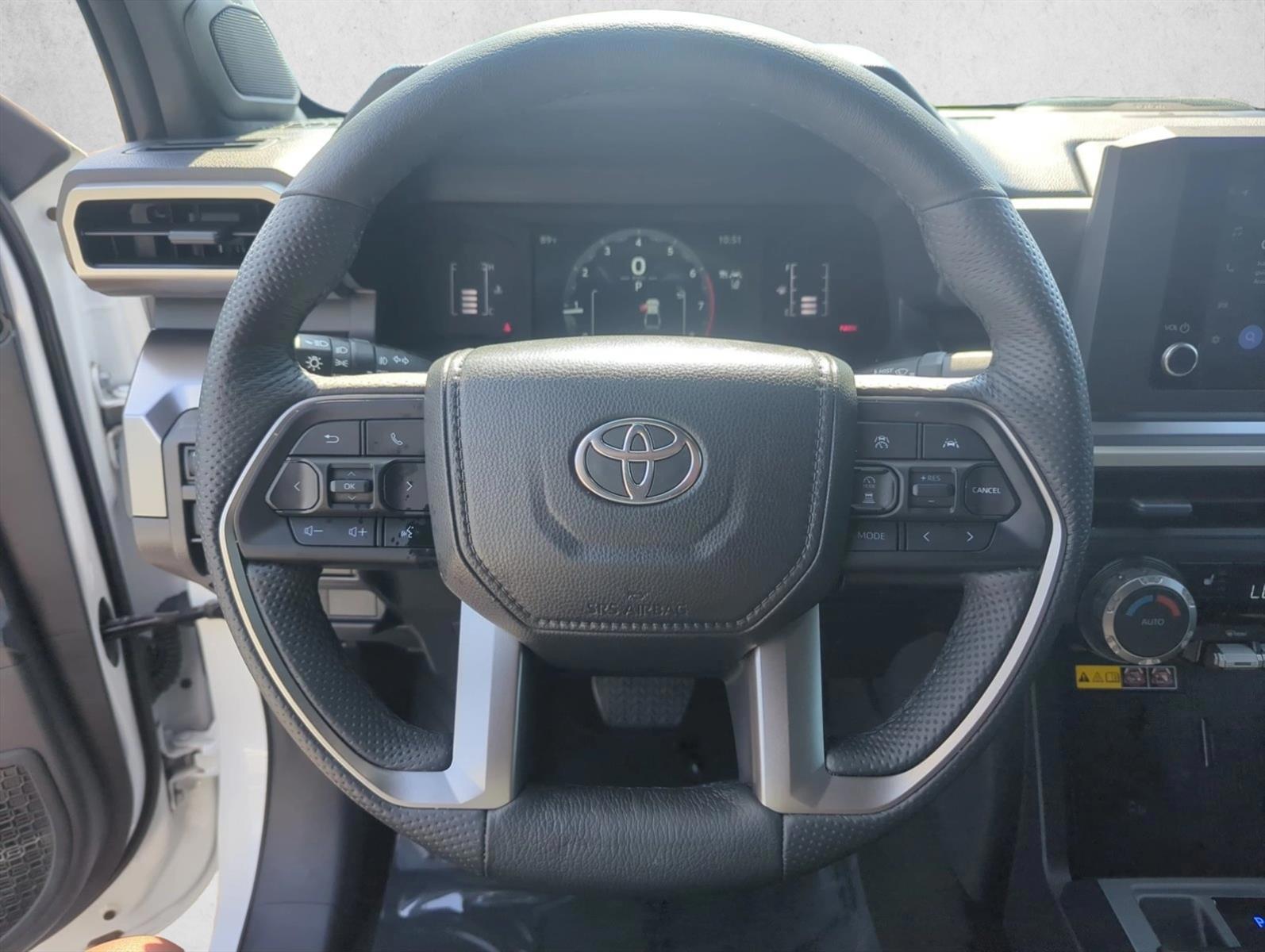 2024 Toyota Tacoma SR5 - Photo 11