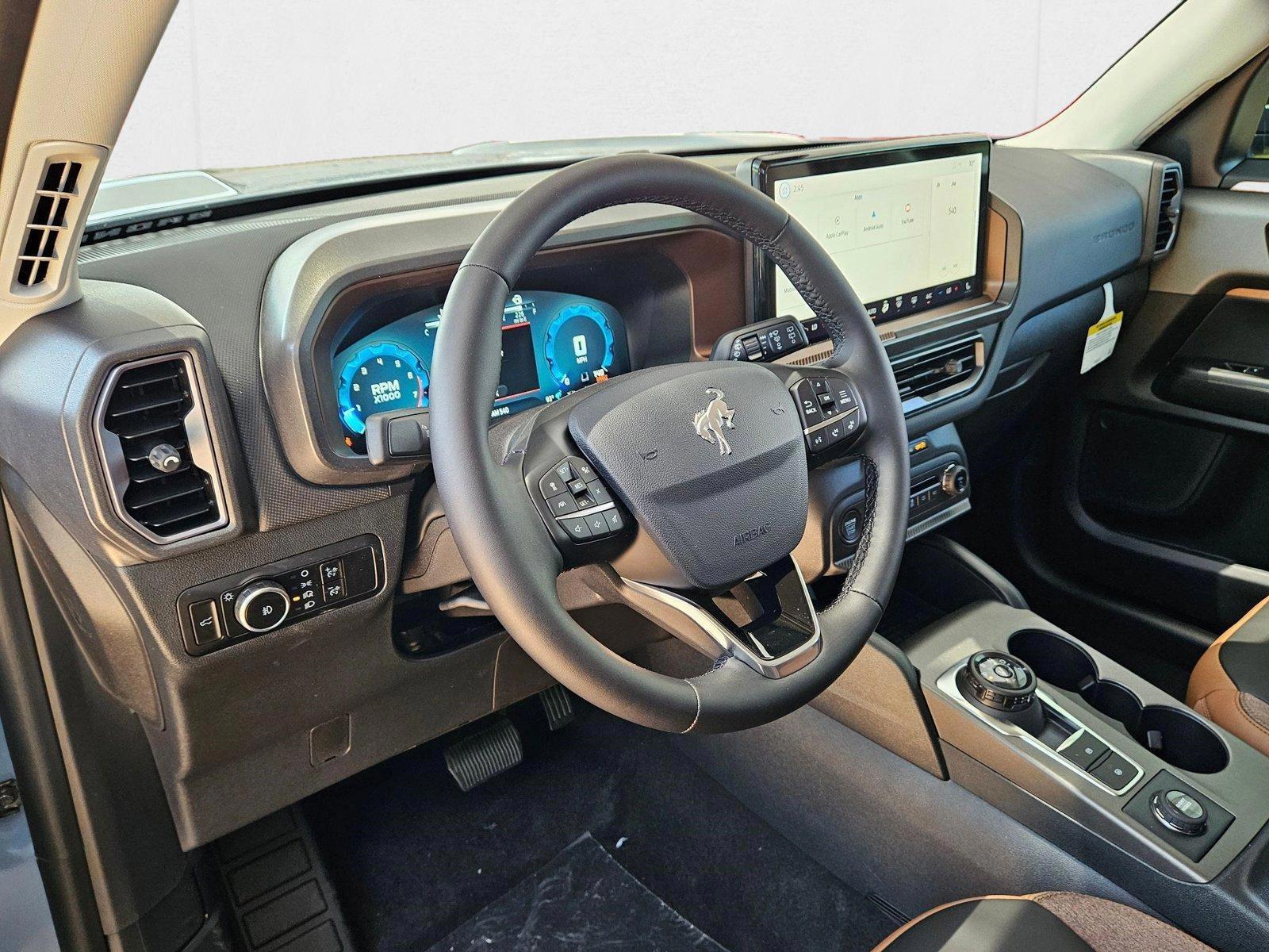 Thumbnail: 2025 Ford Bronco Sport - 3