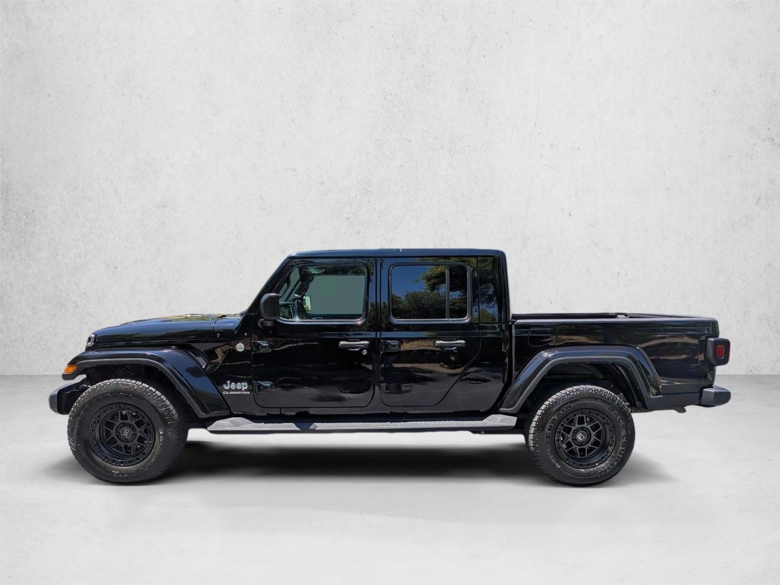 Thumbnail: 2021 Jeep Gladiator - 2