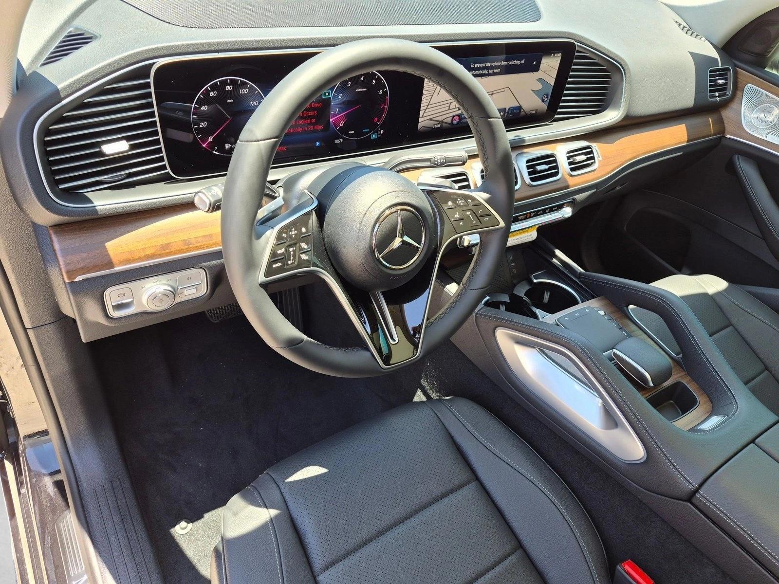 Thumbnail: 2026 Mercedes-Benz GLE - 3