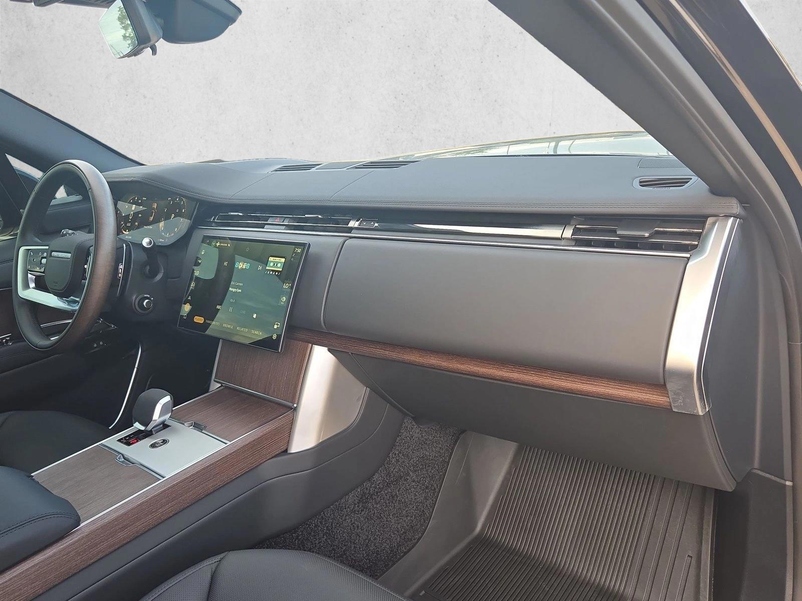 2026 Land Rover Range Rover SE - Photo 22