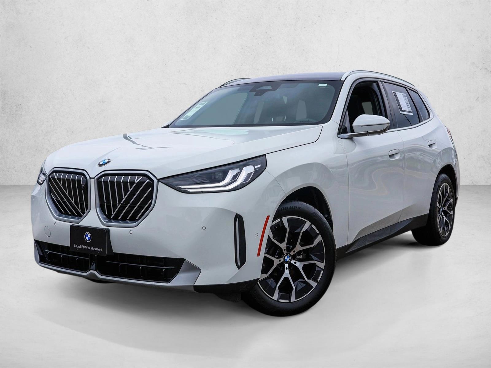 Thumbnail: 2026 BMW X3 - 1