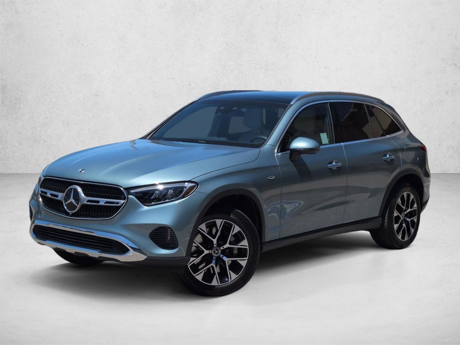 Thumbnail: 2025 Mercedes-Benz GLC - 1