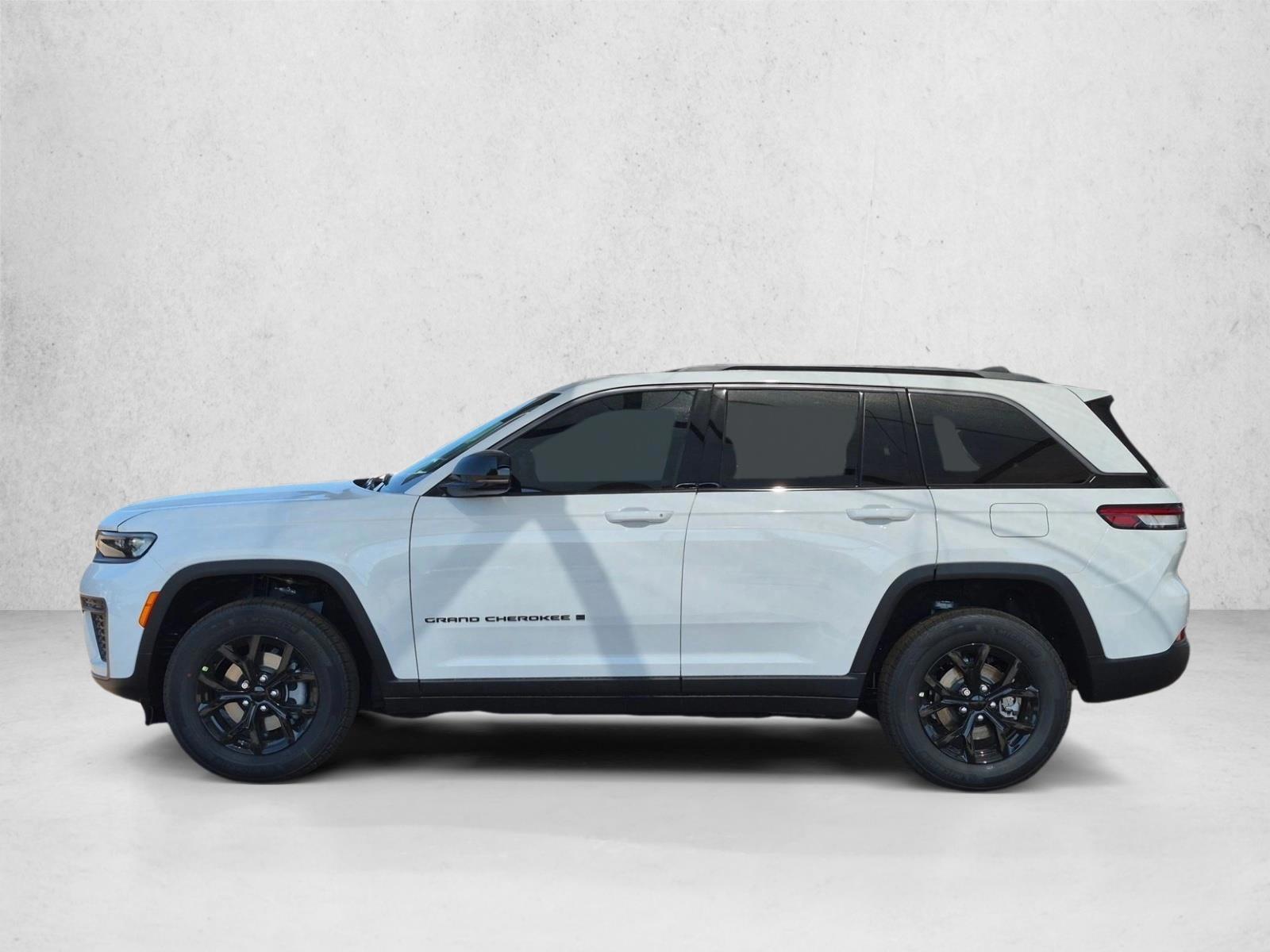 Thumbnail: 2026 Jeep Grand Cherokee - 2