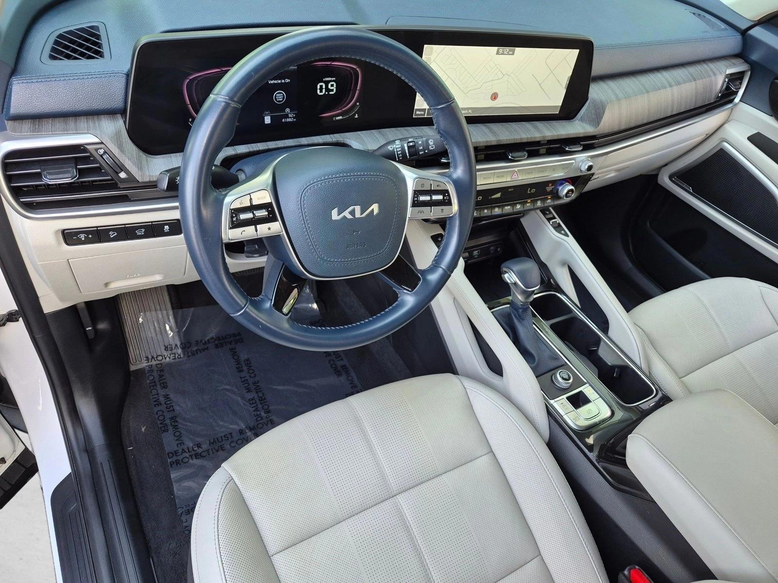 Thumbnail: 2023 Kia Telluride - 3