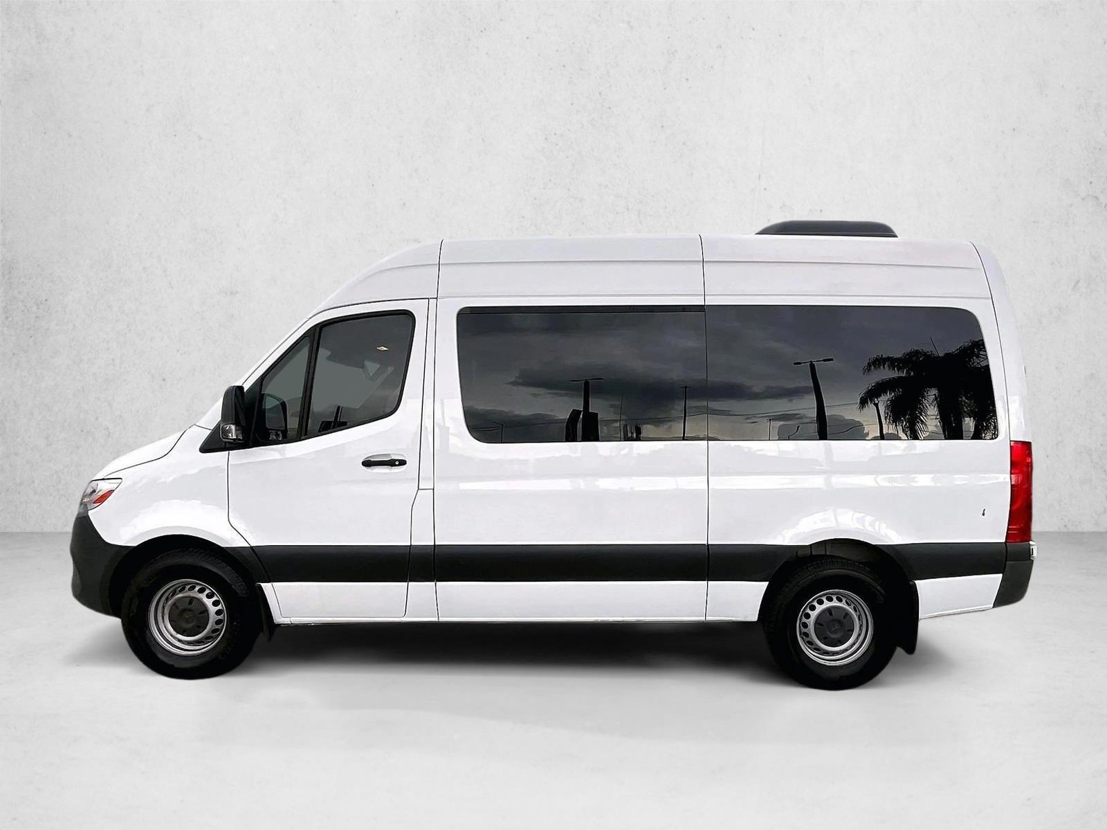 Thumbnail: 2022 Mercedes-Benz Sprinter - 2