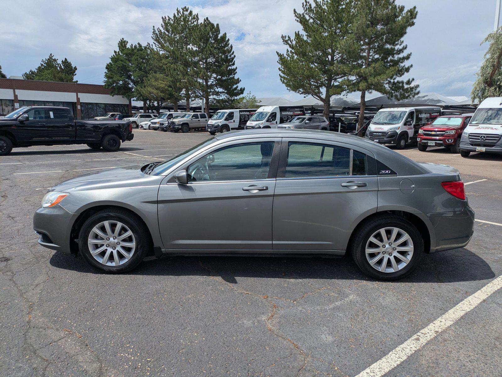 2012 Chrysler 200