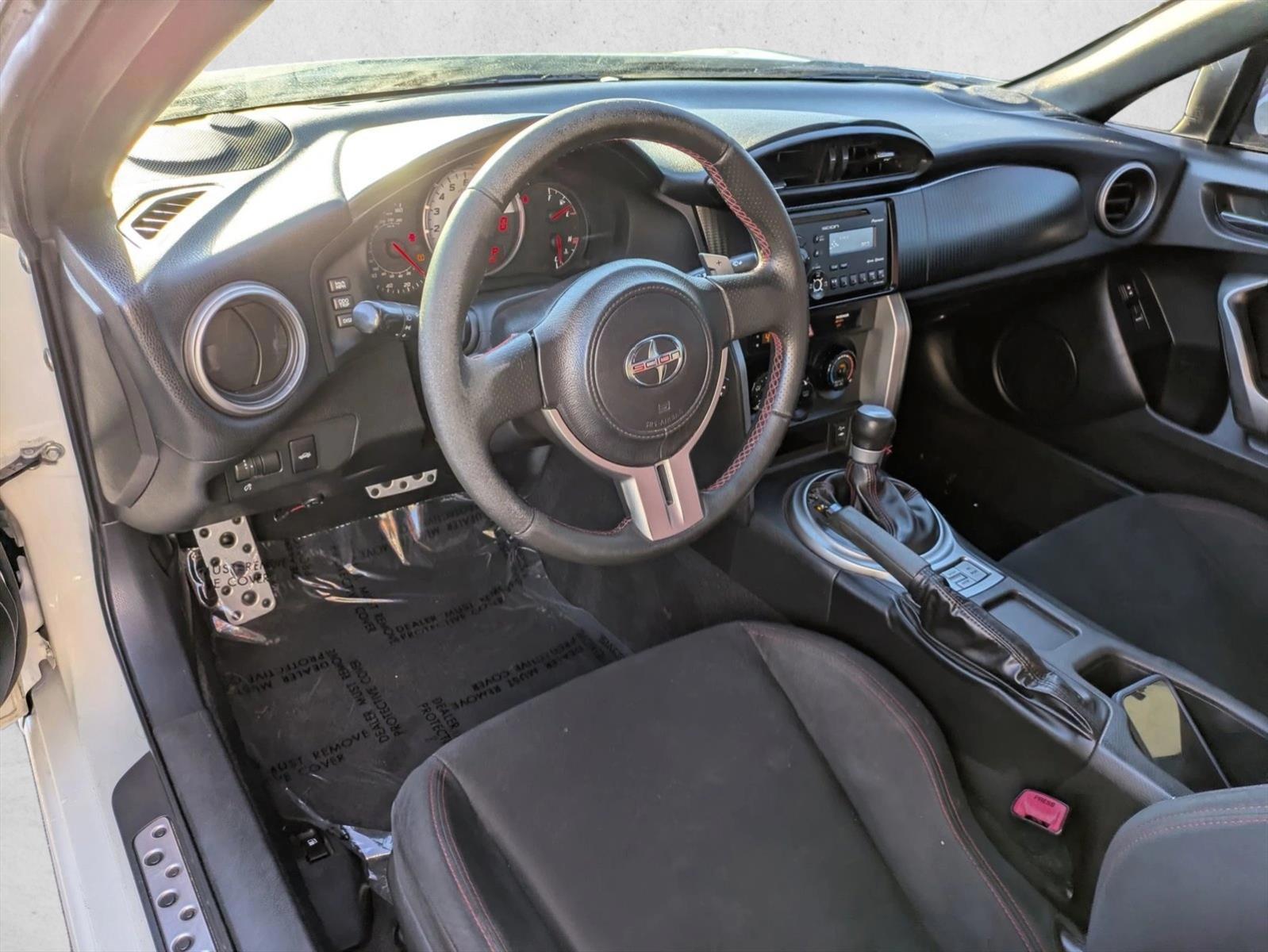 Thumbnail: 2013 Scion FR-S - 3