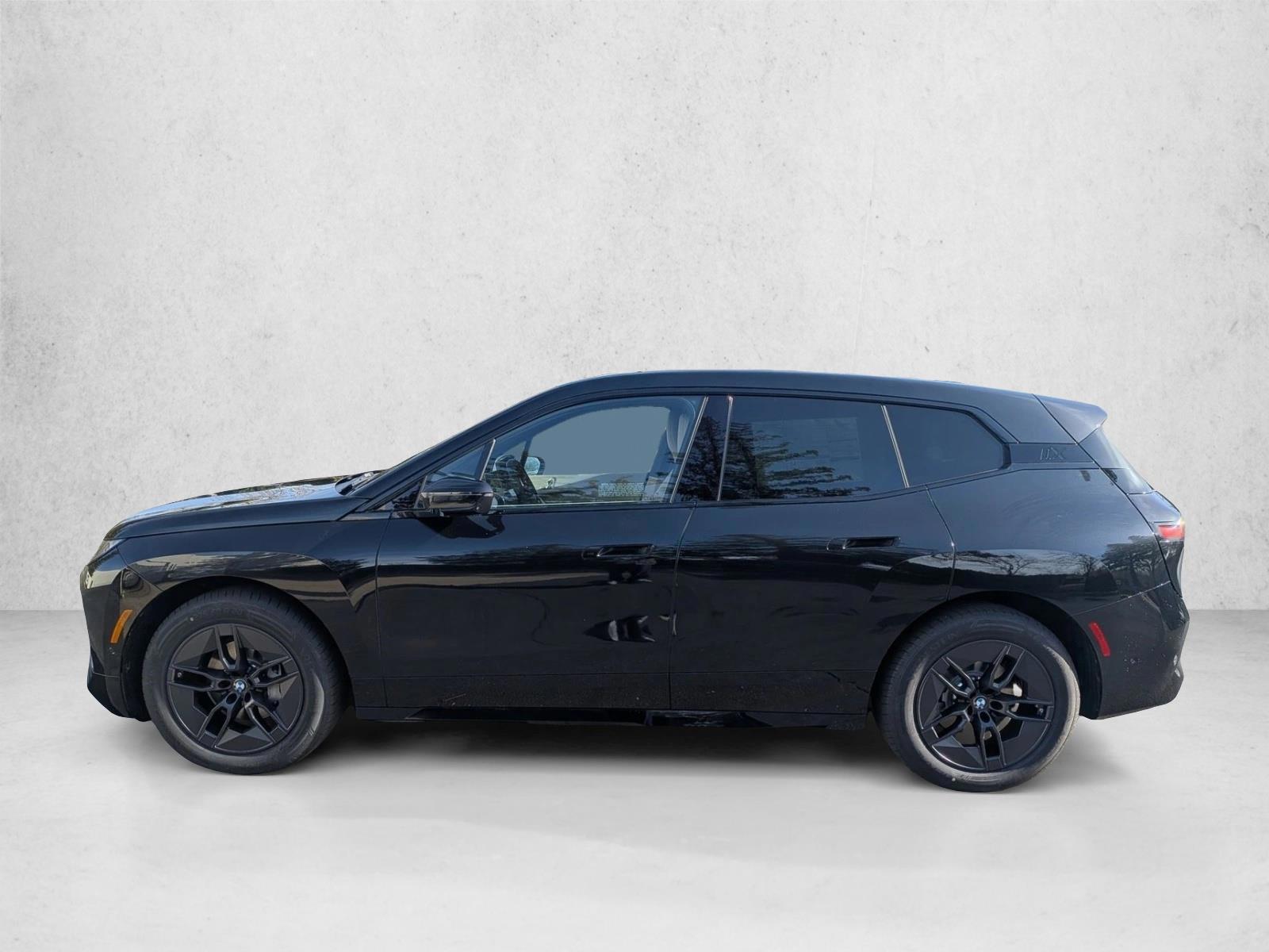 Thumbnail: 2026 BMW iX - 2