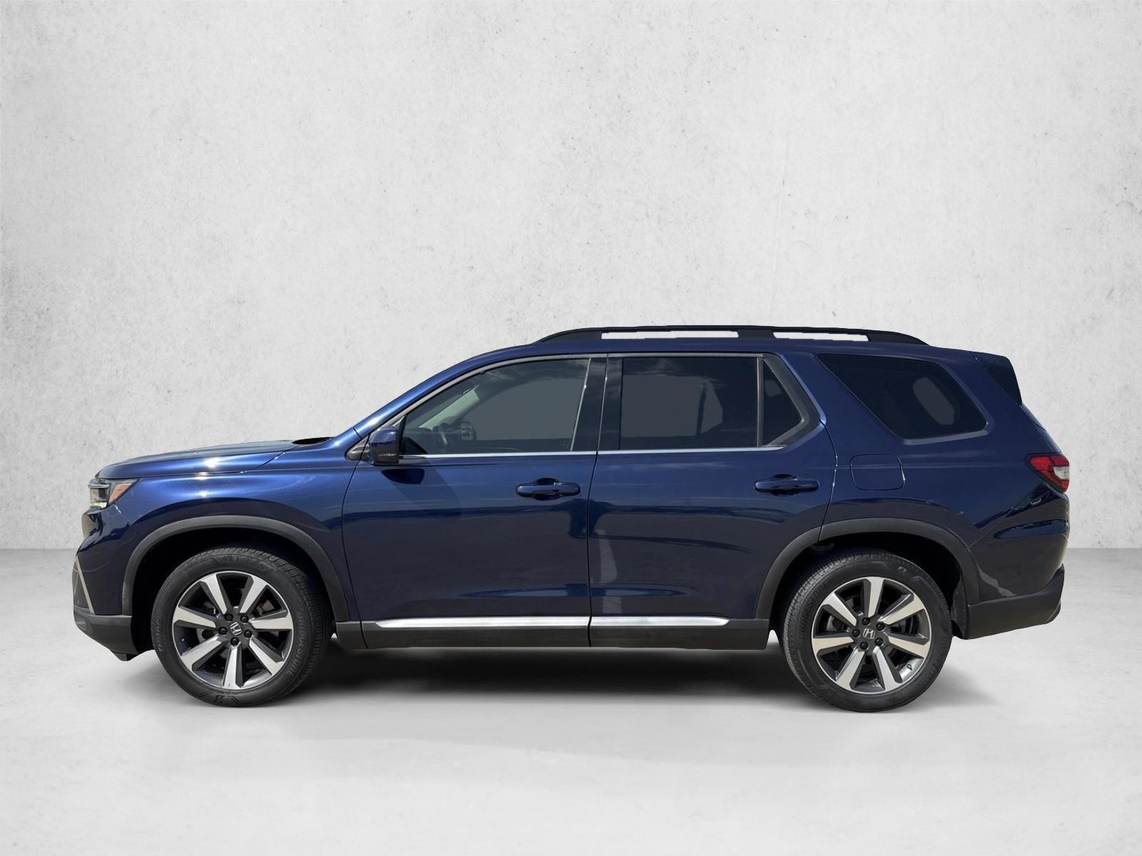 Thumbnail: 2023 Honda Pilot - 2