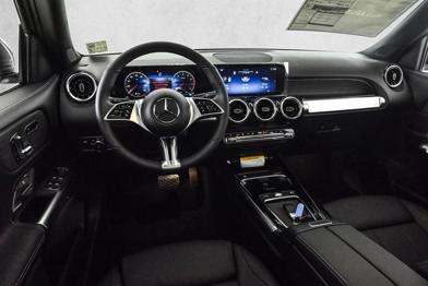 2026 Mercedes-Benz GLB