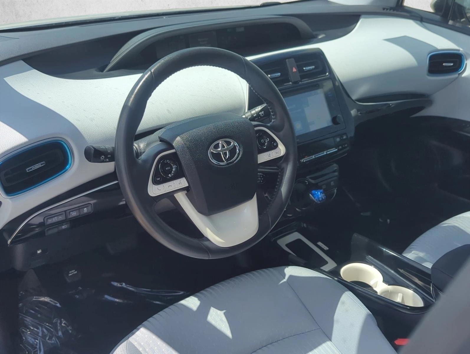 Thumbnail: 2018 Toyota Prius - 3