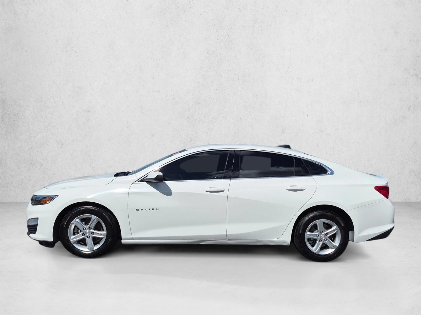 Thumbnail: 2024 Chevrolet Malibu - 2