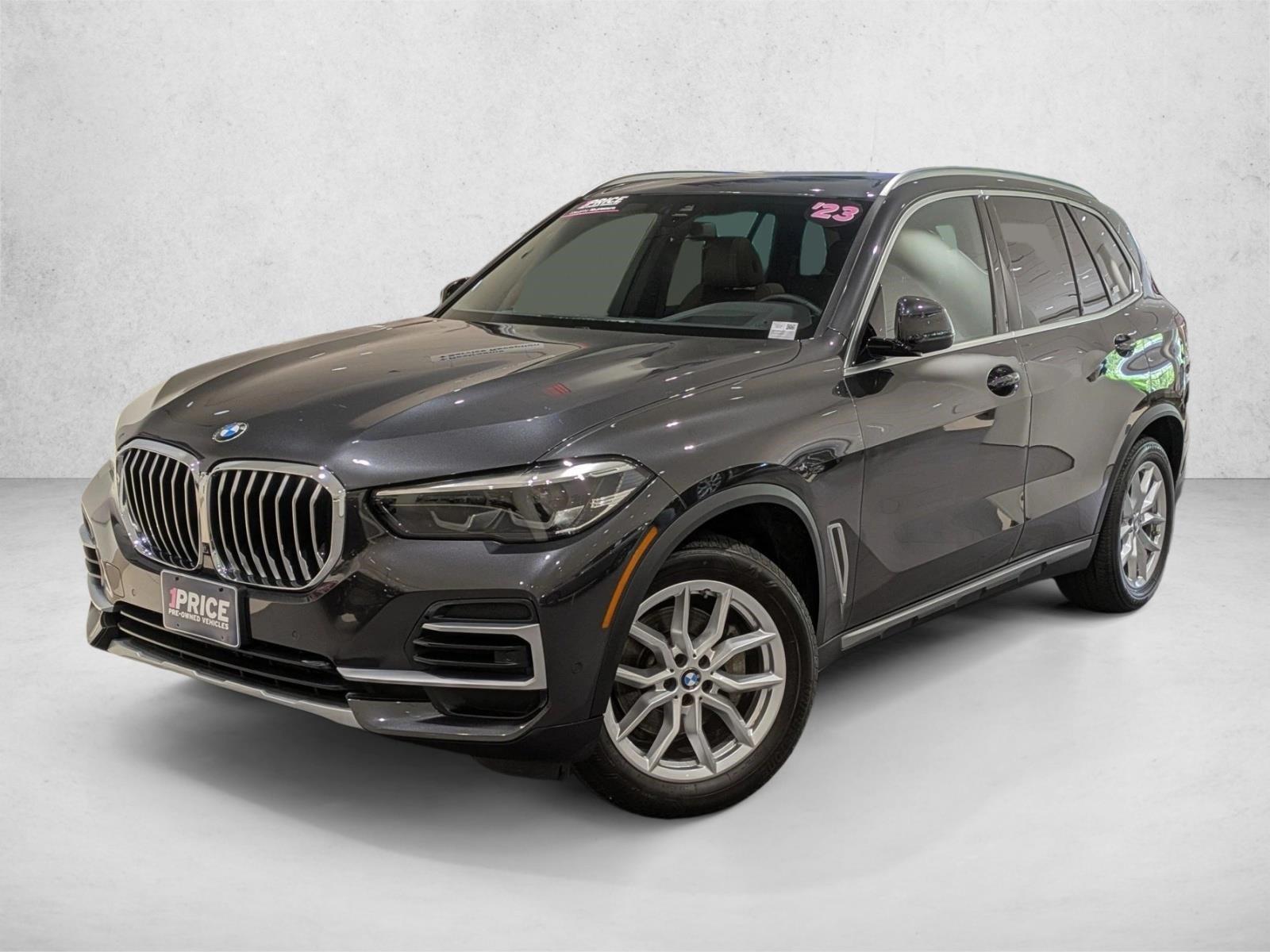 Thumbnail: 2023 BMW X5 - 1