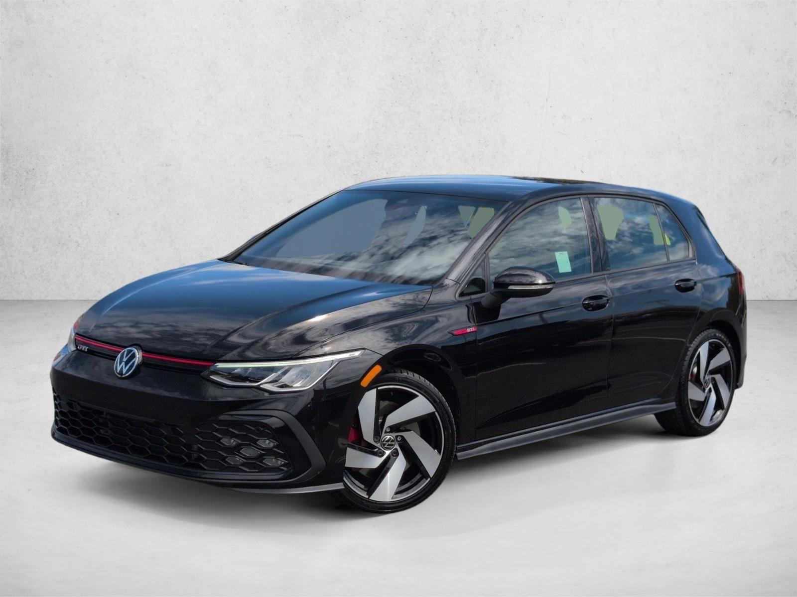 Thumbnail: 2022 Volkswagen Golf - 1