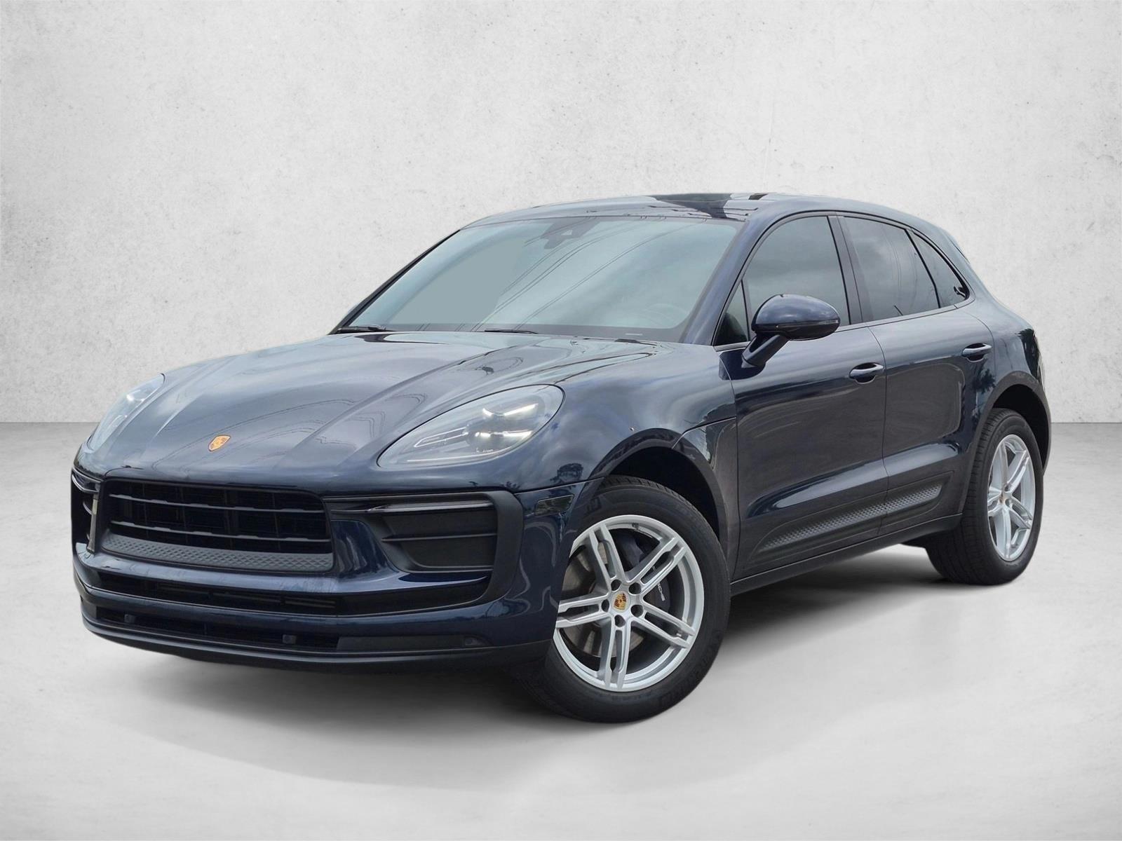Thumbnail: 2022 Porsche Macan - 1