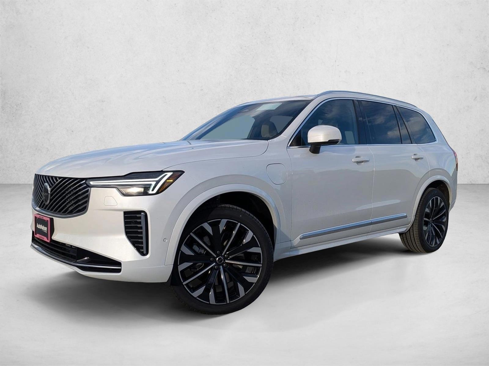 Thumbnail: 2026 Volvo XC90 - 1