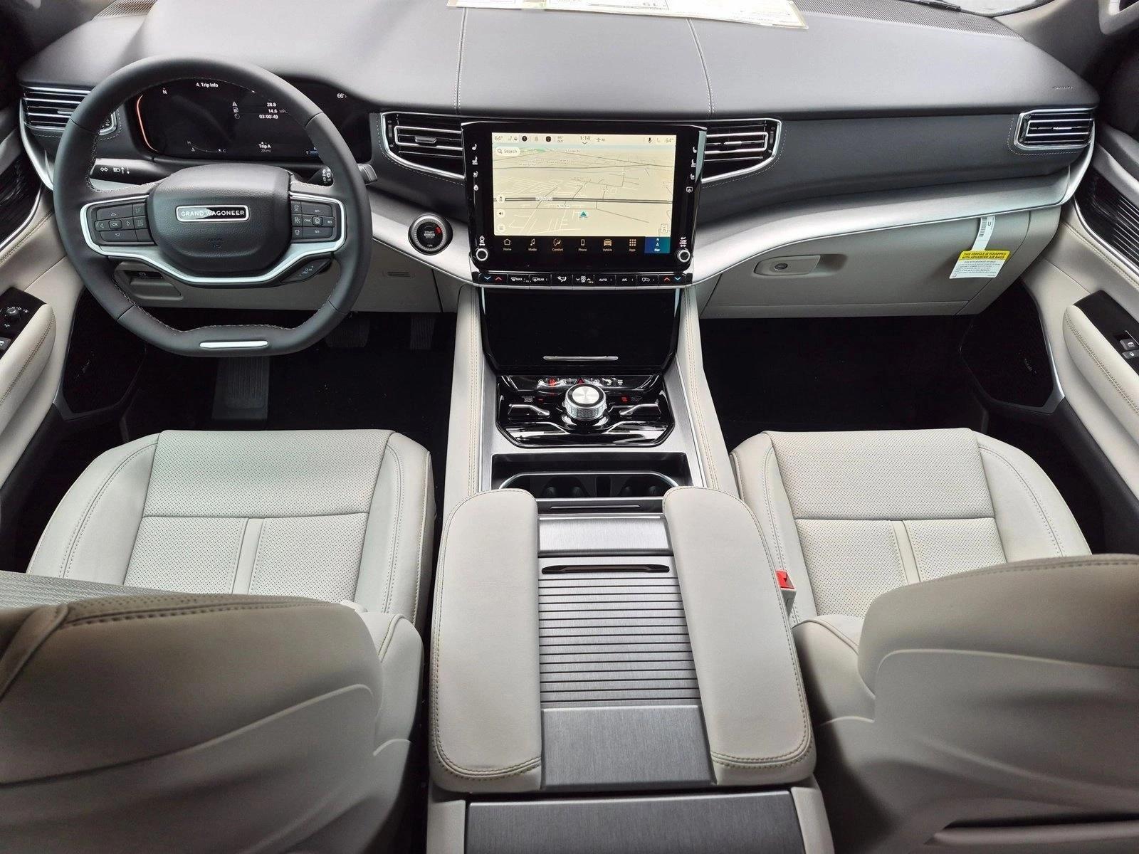 Thumbnail: 2026 Jeep Grand Wagoneer - 3