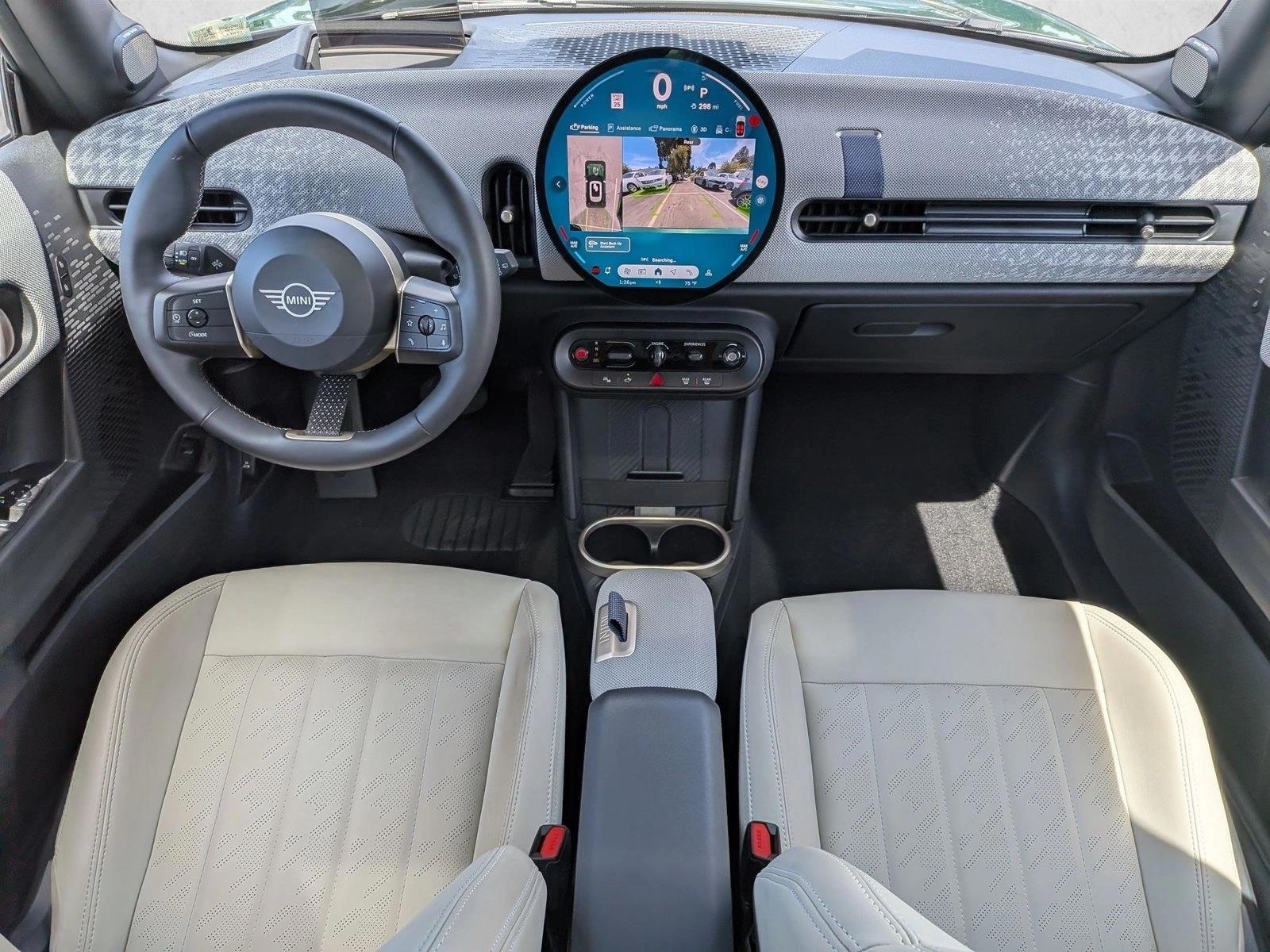Thumbnail: 2025 MINI Cooper Hardtop - 3
