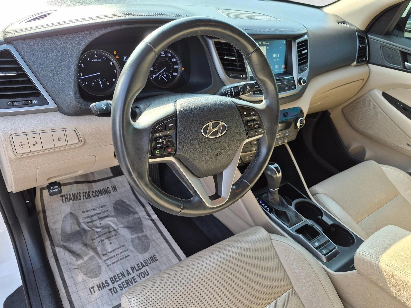 Thumbnail: 2017 Hyundai Tucson - 3