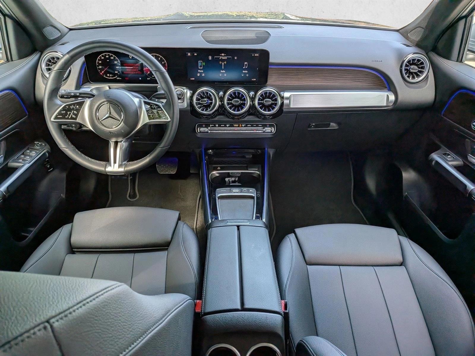 Thumbnail: 2026 Mercedes-Benz GLB - 3