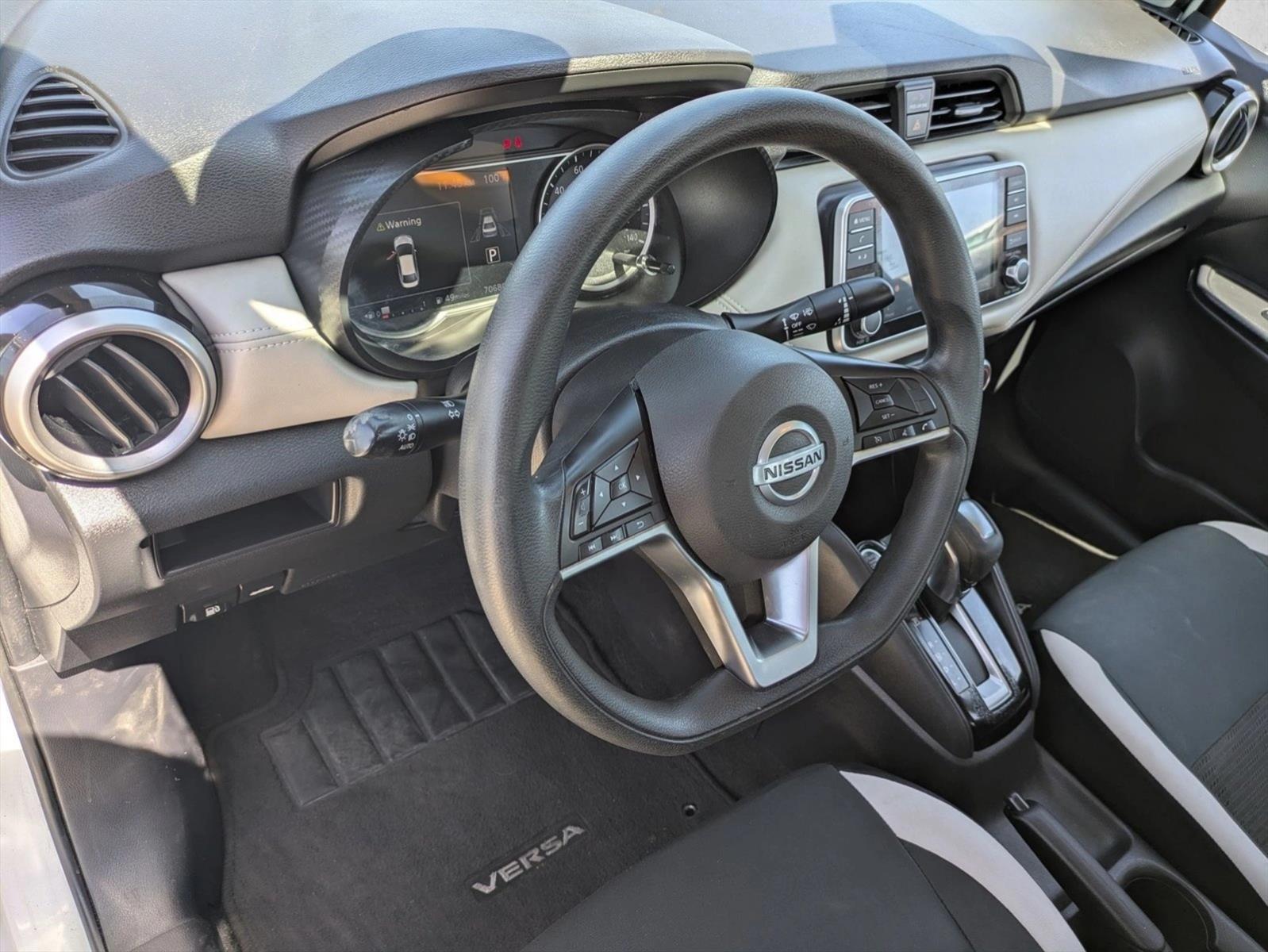 Thumbnail: 2020 Nissan Versa - 3