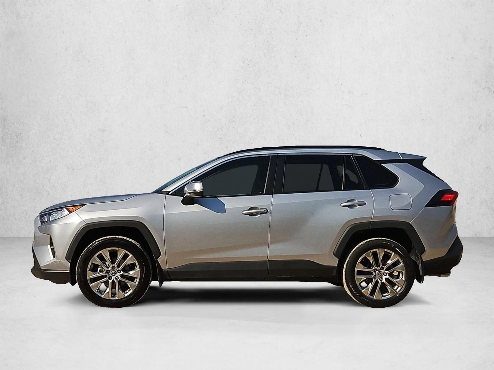 Thumbnail: 2021 Toyota RAV4 - 2