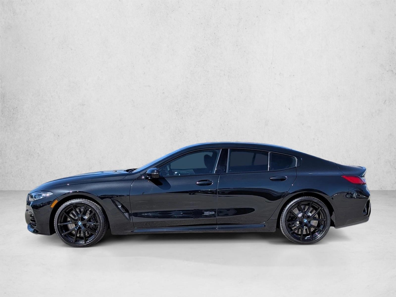 Thumbnail: 2026 BMW 8 Series - 2