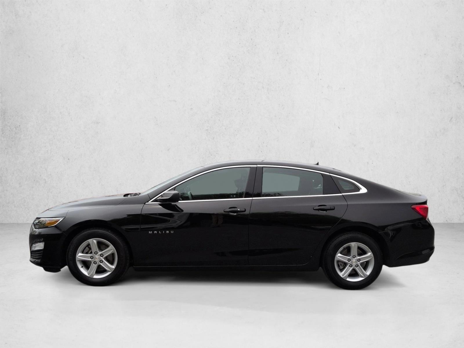 Thumbnail: 2024 Chevrolet Malibu - 2
