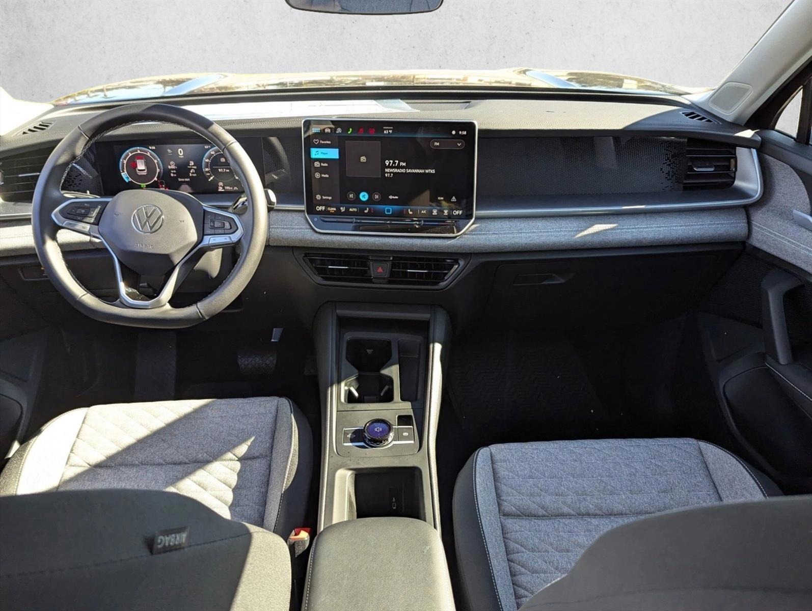 Thumbnail: 2026 Volkswagen Tiguan - 3