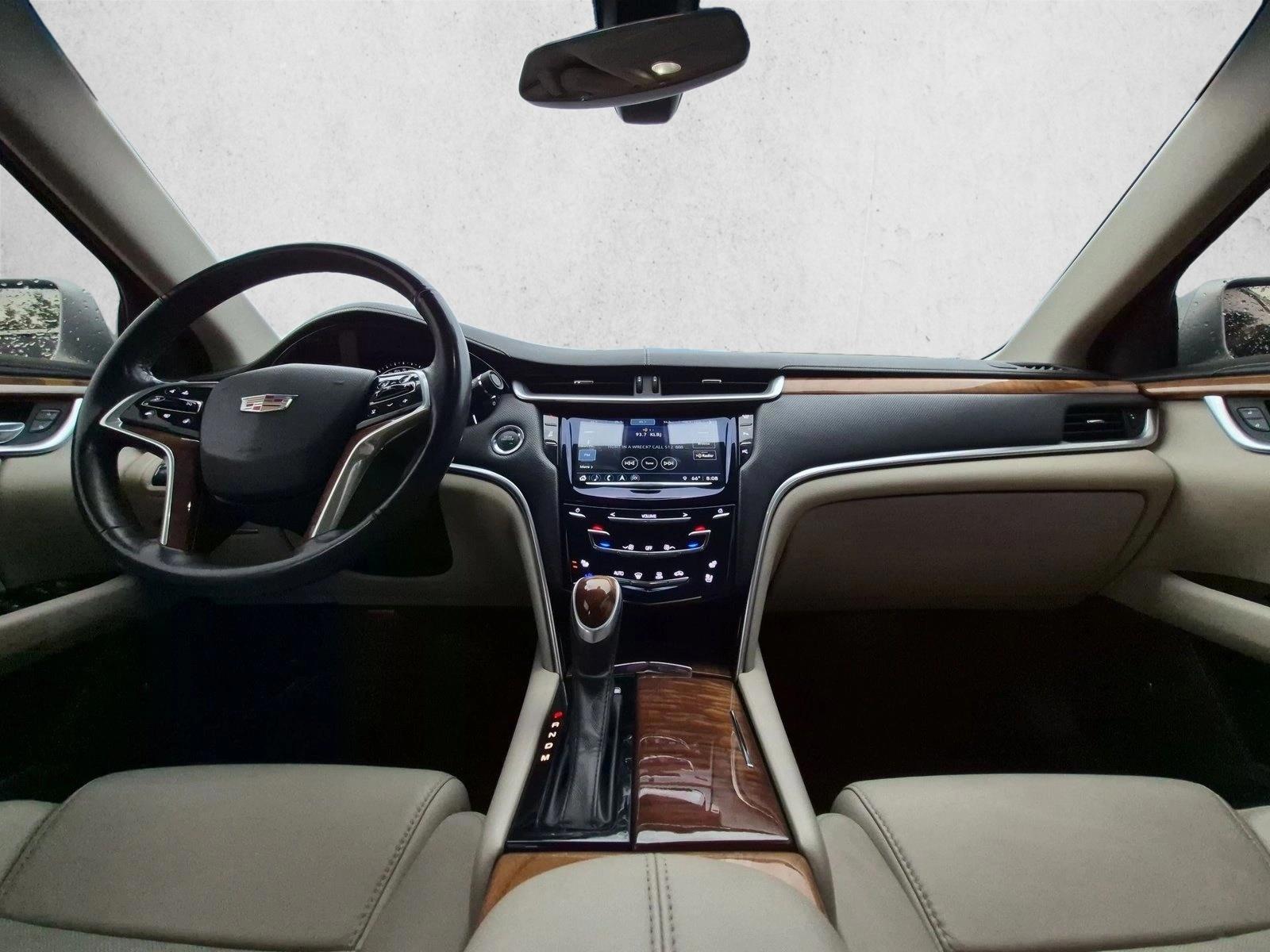 Thumbnail: 2019 Cadillac XTS - 3