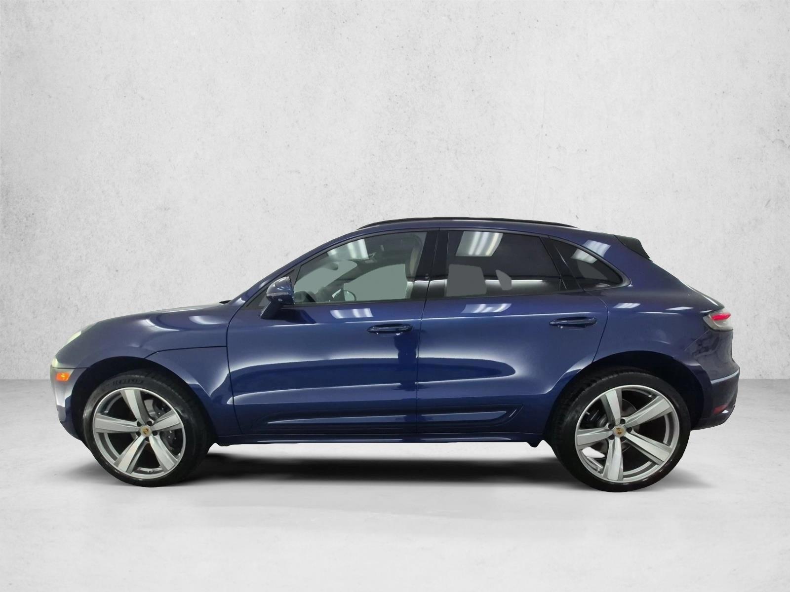 Thumbnail: 2026 Porsche Macan - 2