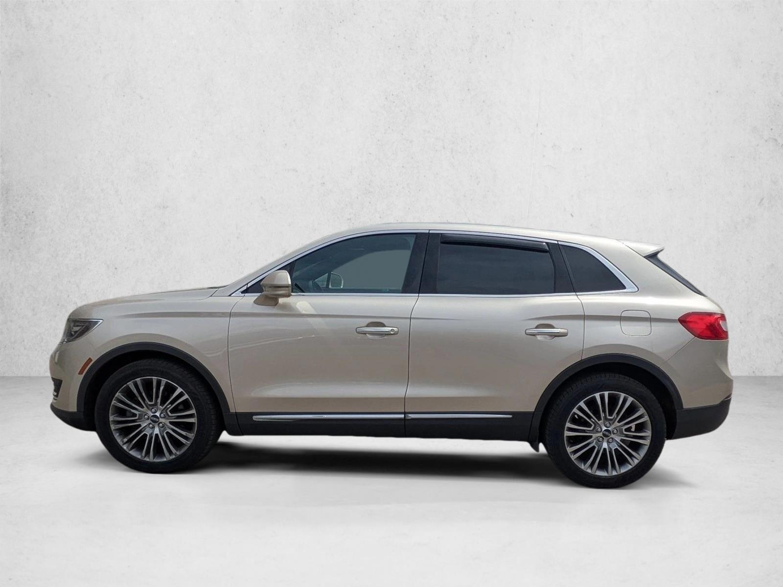 Thumbnail: 2017 Lincoln MKX - 2